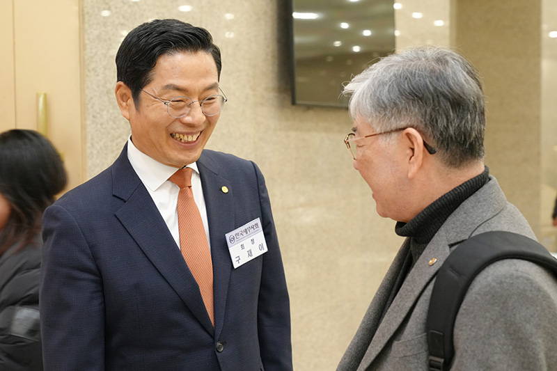 Ŭ���Ͻø� ����ũ���� �̹����� �������ϴ�